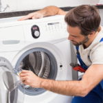 Le lave-linge fuit