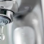 Qu’est ce qui cause une fuite d’eau robinet ?